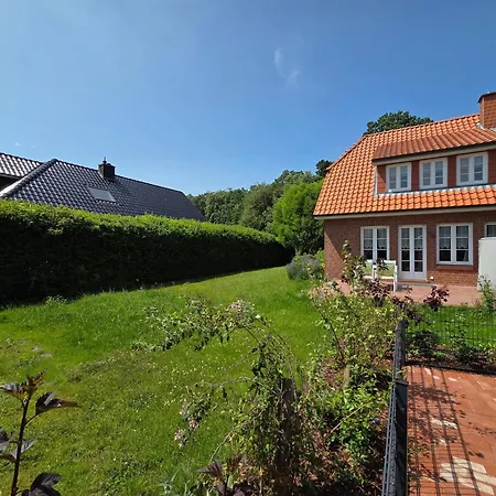 Holiday home Kranichduene